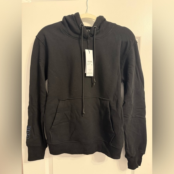 UGG Women's Black Hoodie - Picture 4 of 10